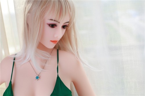 Laurel ： Asian female face realistic high-quality sex doll 165cm