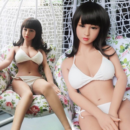 141cm  Small Silicone Sex Doll With Realistic Holes Ass Vagina Anal Lifelike Love Doll Gwen
